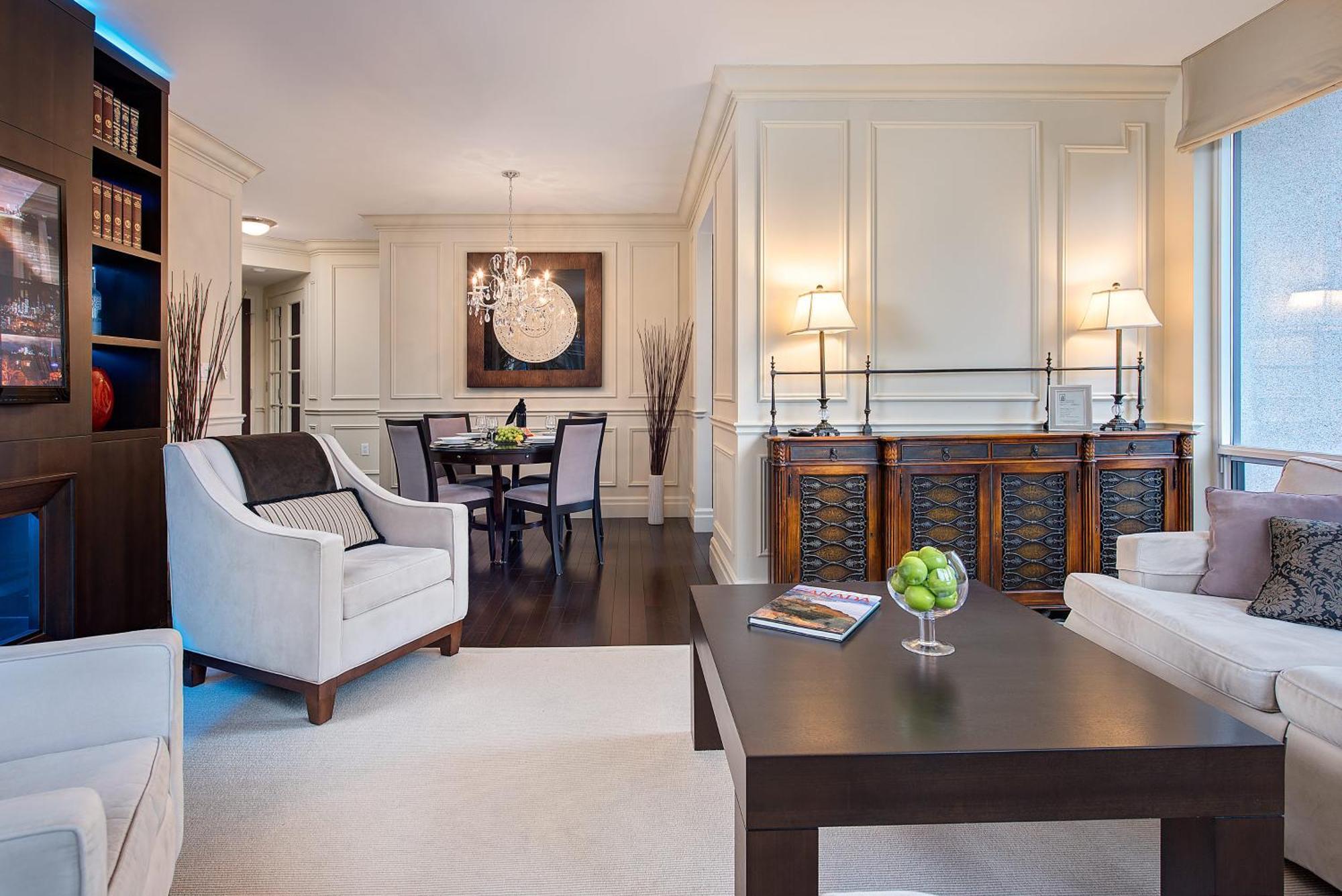 Sky Suites Yorkville Торонто Екстериор снимка